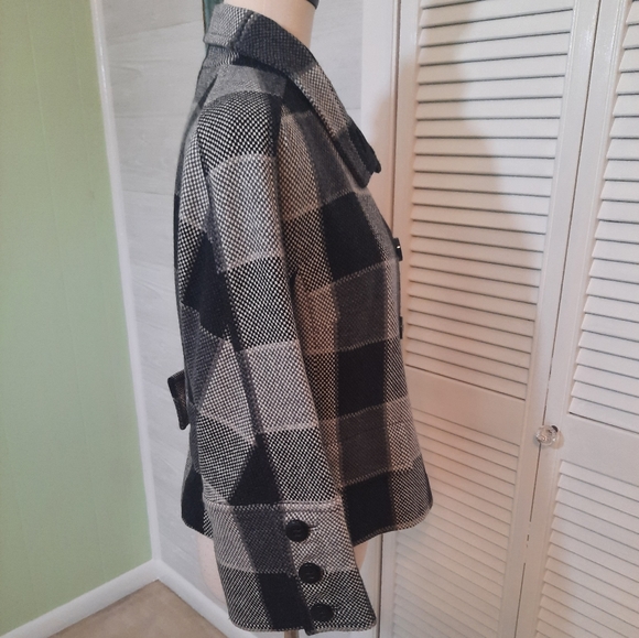 Carlisle Buffalo plaid wool coat jacket sz 8 - Picture 3 of 7